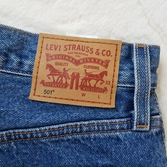 Levi's Denim Shorts - Picture 8 of 10